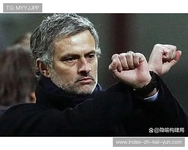 特德斯科的4231阵型细节 费内巴切前场换位寻求空间 特德斯科的4231阵型细节 费内巴切前场换位寻求空间